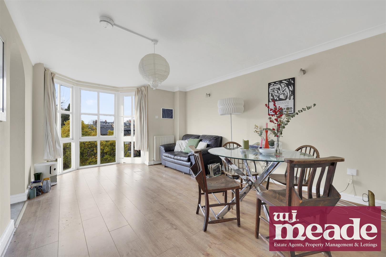 2 bed property in Coborn Mews, Bow